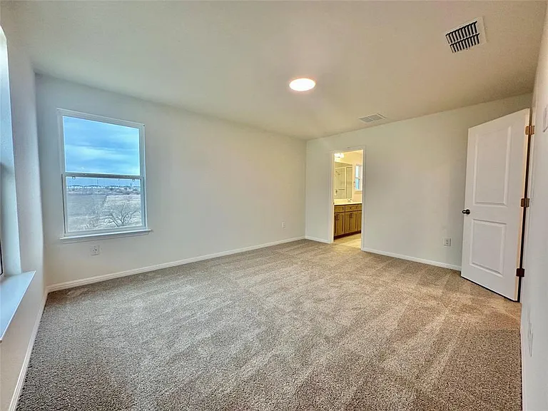 380 Young St — Photo 12