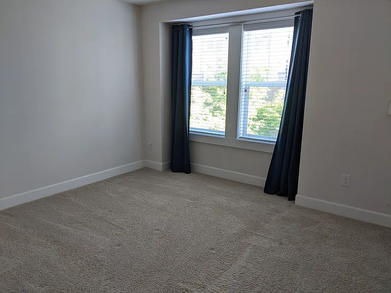 Top floor Main Bedroom