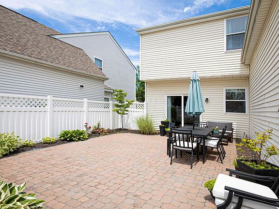 5th image of 6049 Carlatun St