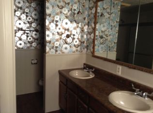 3531 E 4th Pl, Tulsa, OK 74112