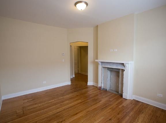 5th image of 5028 N Western Ave #01