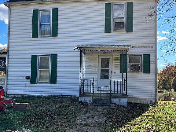 2nd image of 23 Upper Pinch Rd