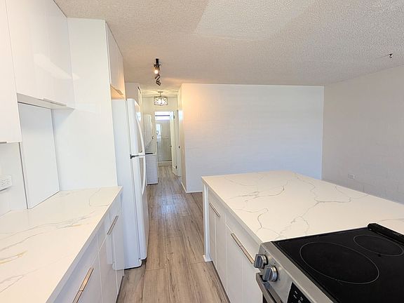 3rd image of 1670 Kalakaua Ave APT 702