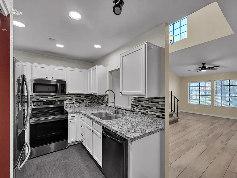 8625 E Belleview Pl — Photo 21