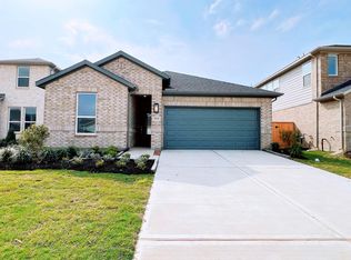 9515 Angelina Water Dr, Cypress, TX 77433