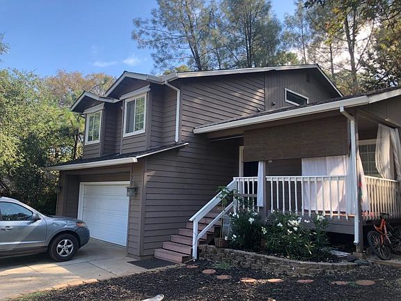 3rd image of 14551 Torrey Pines Dr