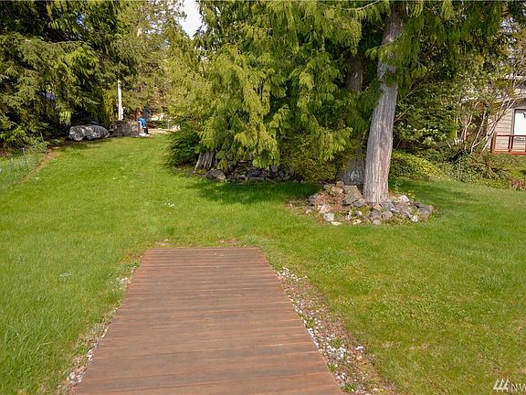 3rd image of 35174 N Shore Dr
