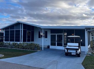 422 Tennis Ln, Winter Haven, FL 33881