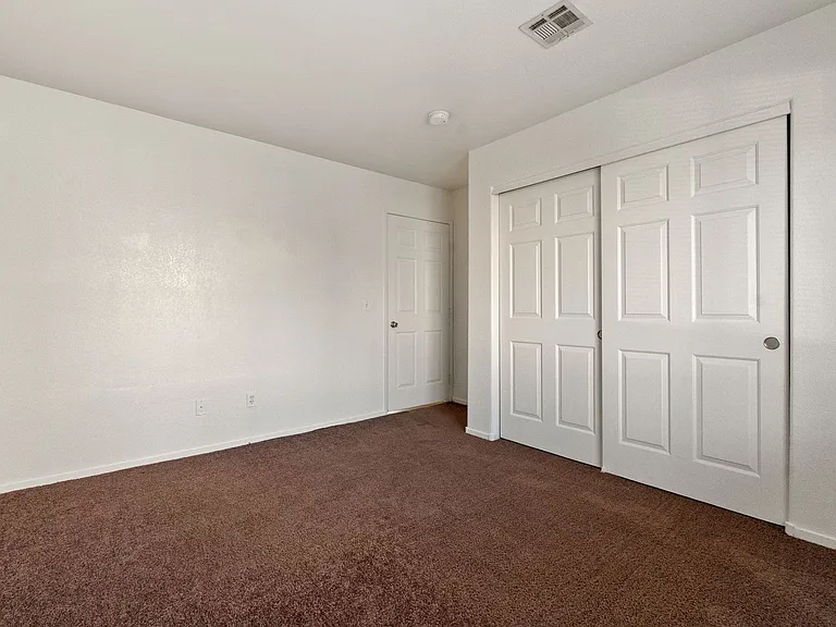 2200 Benmore St #101 — Photo 17