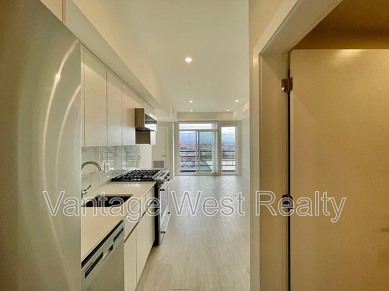 1925 Enterprise Way #409 — Photo 4