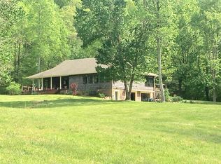 655 Awanasa Rd, Pikeville, TN 37367