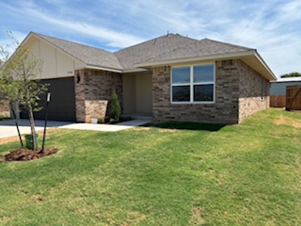 1st image of 2308 SE 92nd Ter