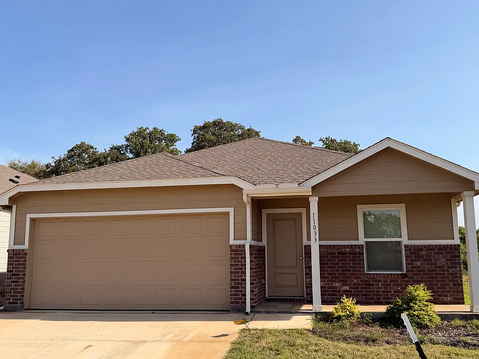 11033 Triple Crown Ct