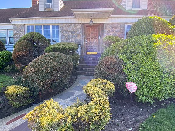 5th image of 336 Scranton Ave #1
