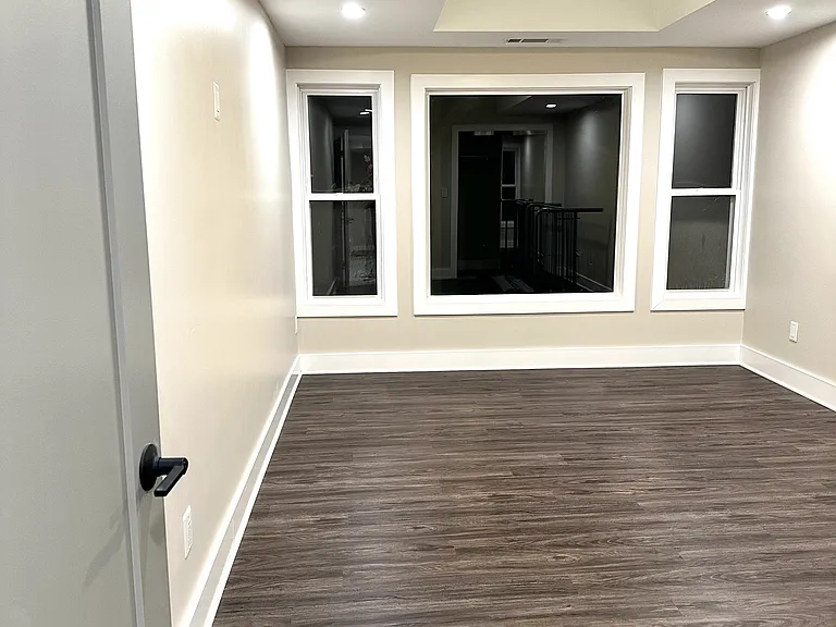 315 Nell Ct — Photo 11
