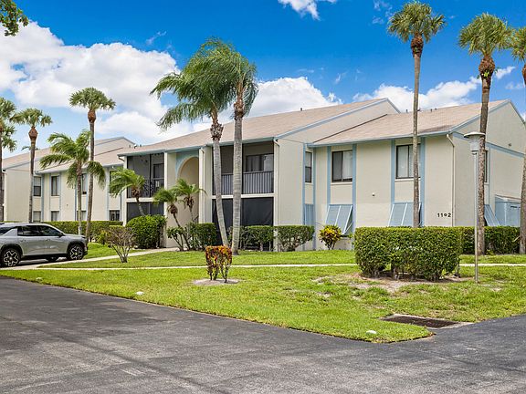 2nd image of 1102 Green Pine Boulevard #H1