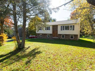 24 Hillside Rd, Hackettstown, NJ, 07840