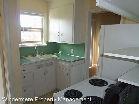 2nd image of 1540 Walla Ave