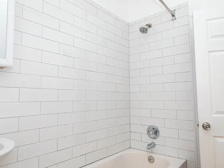 505 Denison St — Photo 11