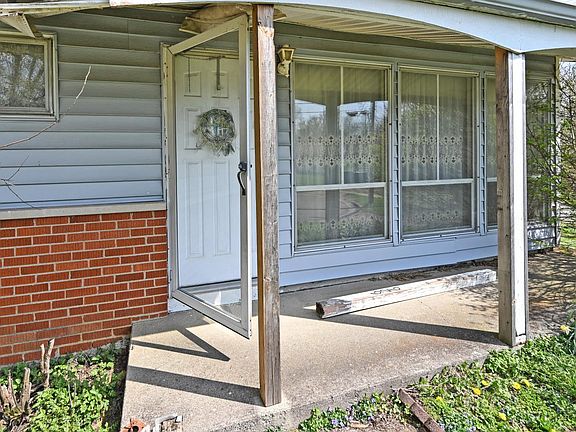 5th image of 9626 Manhattan Dr