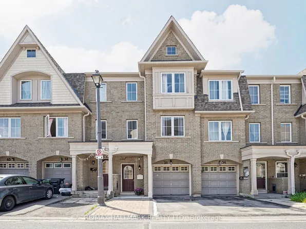 36 Jenkinson Way #132, Toronto, ON M1P 5H4