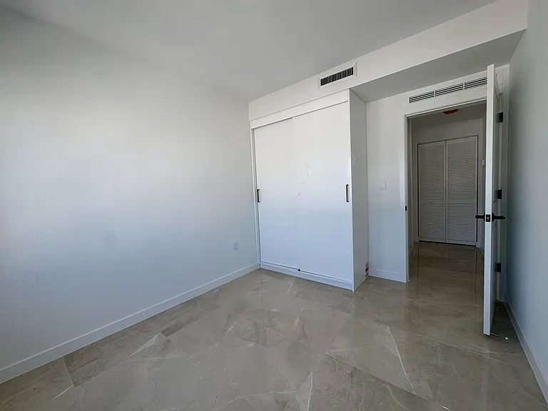 26151 SW 147th Ave — Photo 8