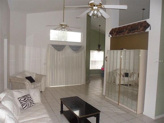 3rd image of 2807 Pickfair Ct
