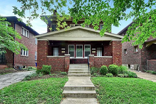 (801) 7009 Amherst Ave Photo 1