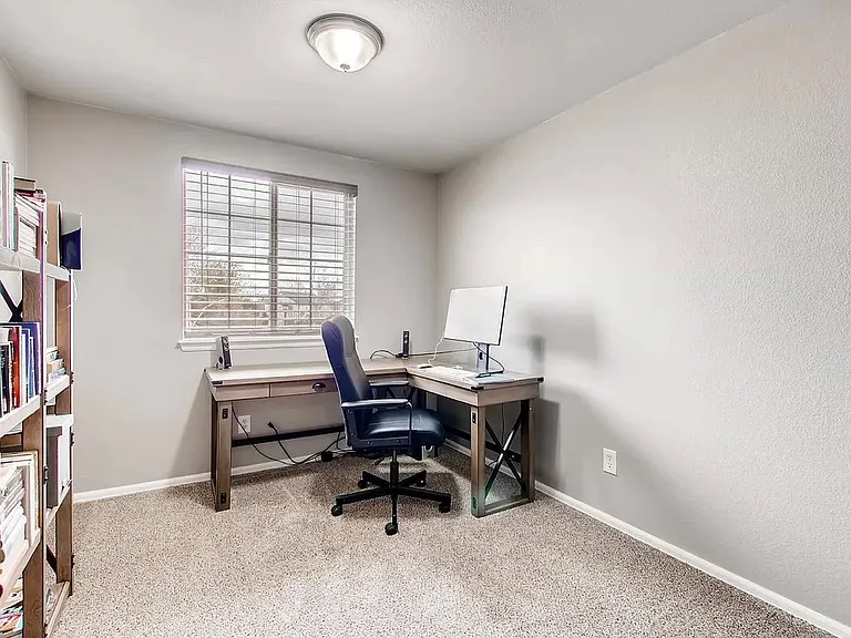 1247 Cedarwood Dr — Photo 19