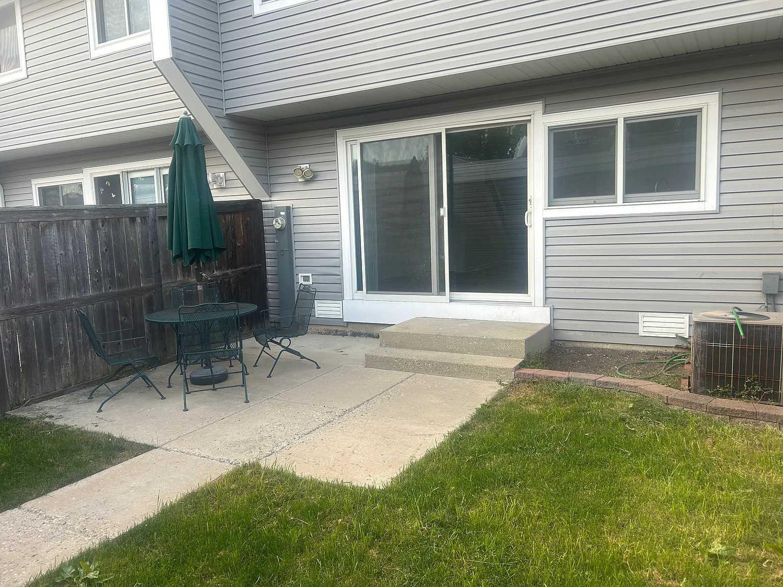 3 bed, 1452 sqft, $2,500 — Photo 4