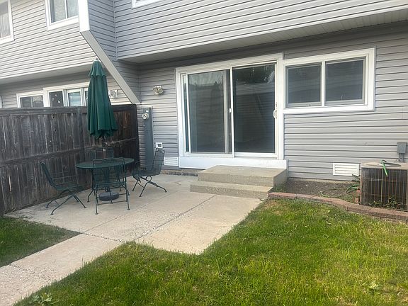 4th image of 5122 Carol Ln