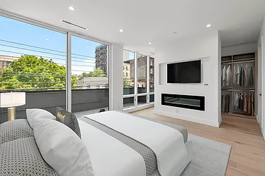 Rented by Voro New York