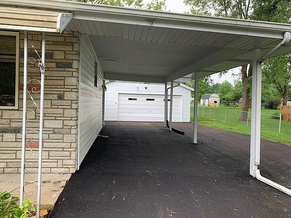 4th image of 1418 Virginia Dr
