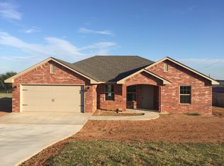 901 S. Broadway, Hinton, OK 73047