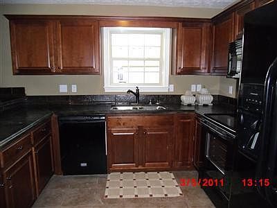 2nd image of 309 Dain Tree Dr