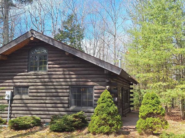 465 Mondamin Trl, La Pointe, WI 54850