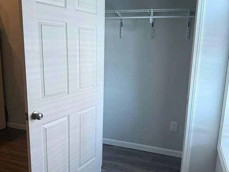 624 Washington St #3 — Photo 8