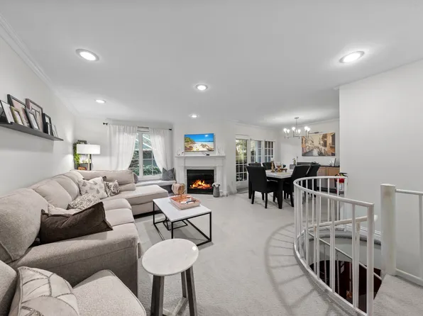 208 Cambridge Dr #208, Ramsey, NJ 07446