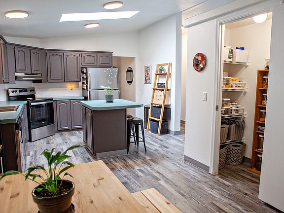 5th image of 1699 N Terry St Space 286