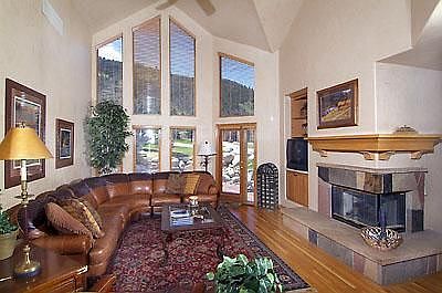 2nd image of 135 Castle Peak Close A #A