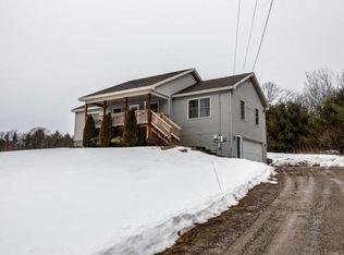 7 Orchard Ln, Limington, ME 04049