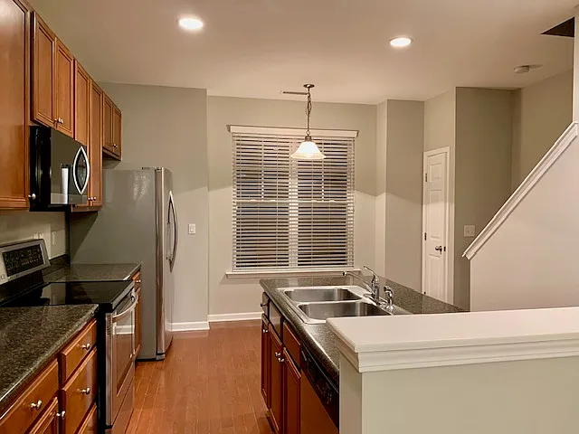 6633 Clarksburg Pl — Photo 5