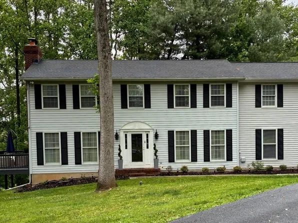 10 Delbarton Ct, Sparks Glencoe, MD 21152