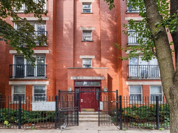 812 S Miller St #2S, Chicago, IL 60607