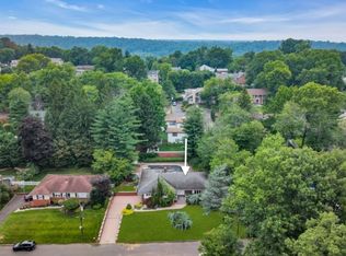 7 Oak Rdg, Springfield, NJ 07081