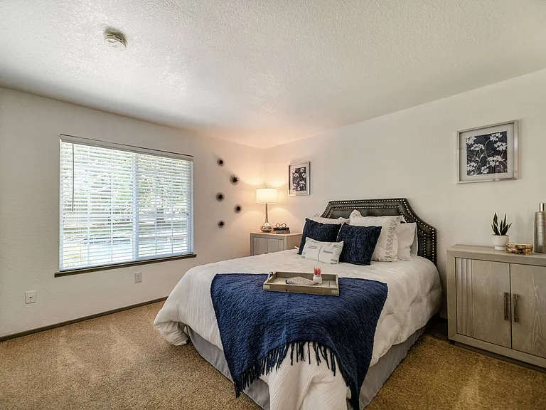 Belmont Guest Bedroom or Office