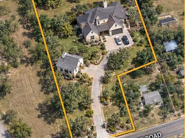 801 Old Coupland Rd, Taylor, TX 76574