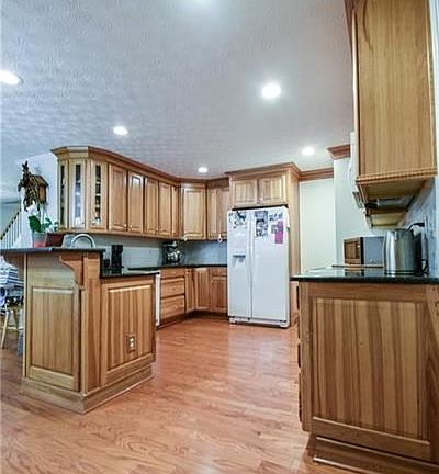 4th image of 2785 Magnolia Cara Dr