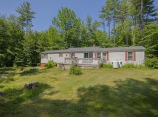 1090 West Rd, Belgrade, ME 04917