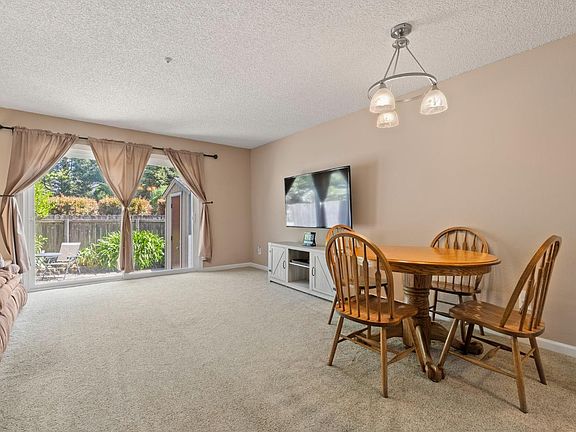 4th image of 524 Santa Alicia Drive